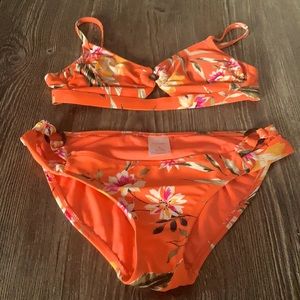Orange bikini🍊💐
